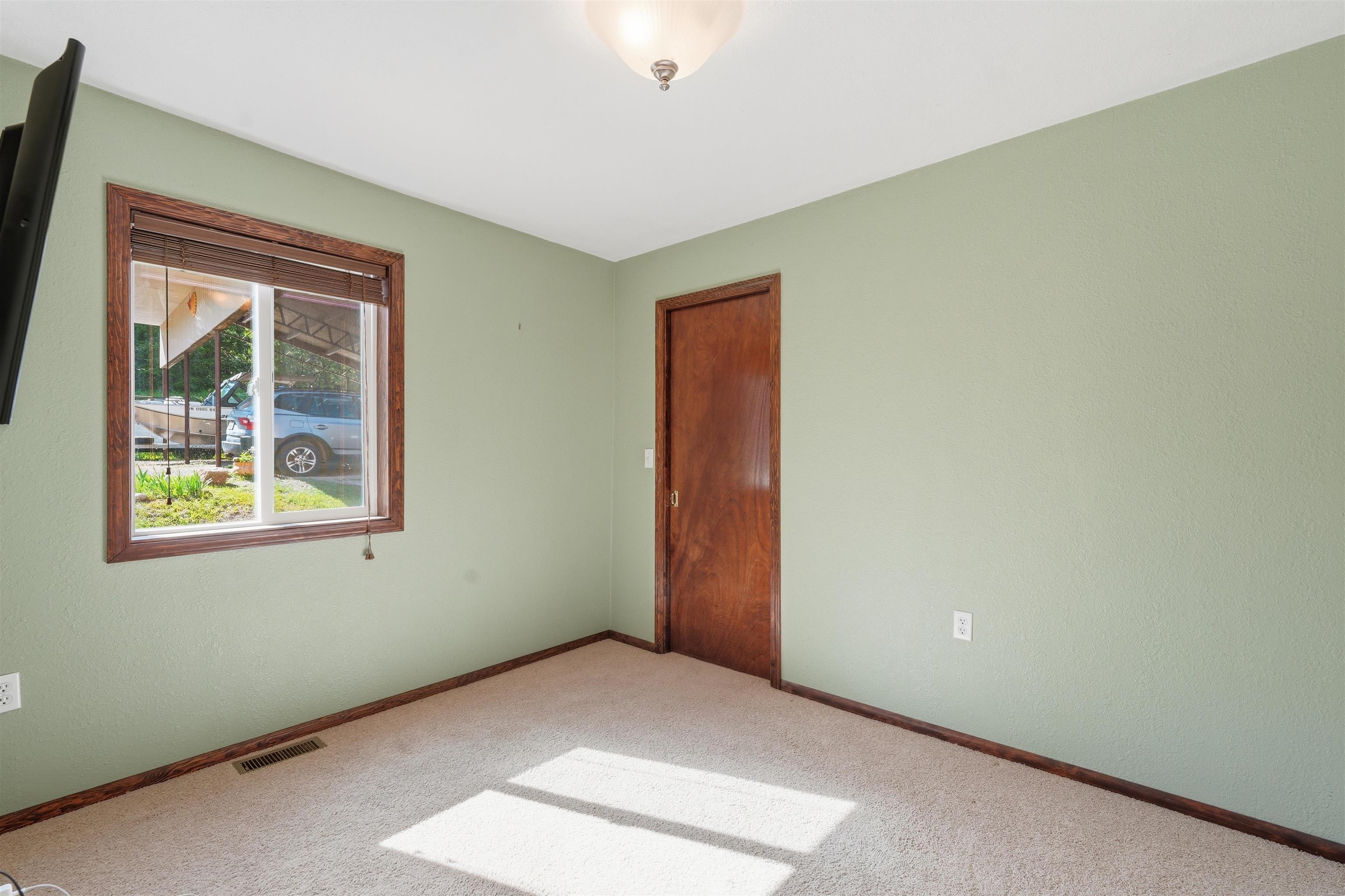 4273 Gardenspot Road Loon Lake, WA 99148 - Photo 10 of 50 Gallery Image 10