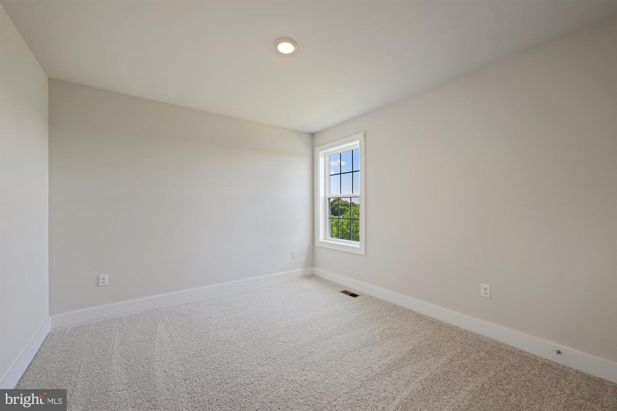 4514 Logmill Road Gainesville, VA 20155 - Photo 22 of 27