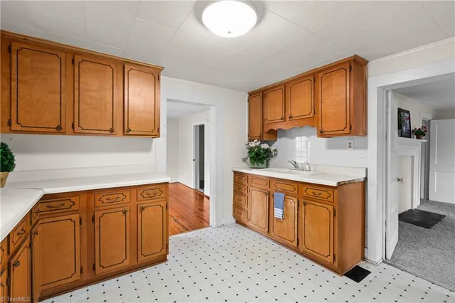 $250,000 | 8290 Lake Ridge Drive, Clemmons, NC 27012