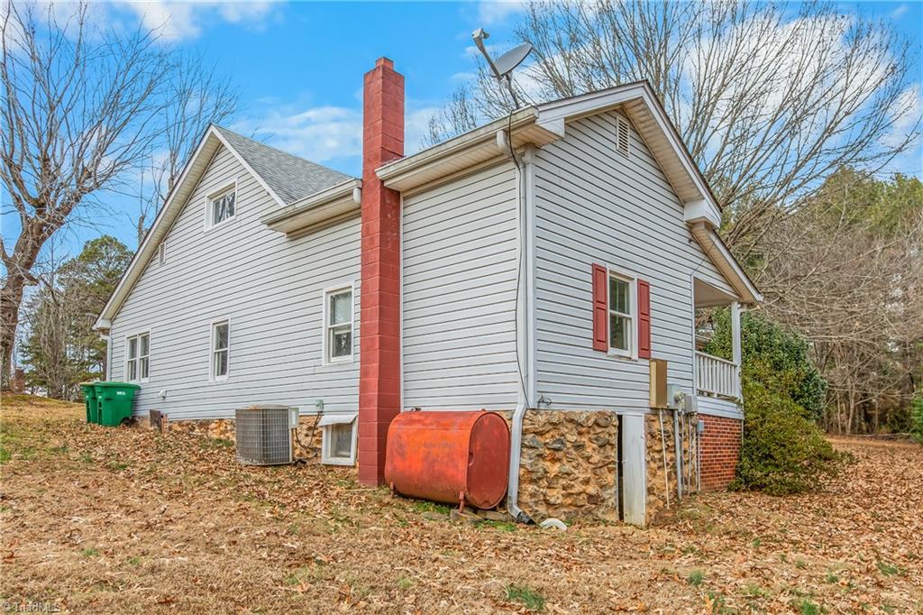 8290 Lake Ridge Drive Clemmons, NC 27012 - Photo 32 of 37