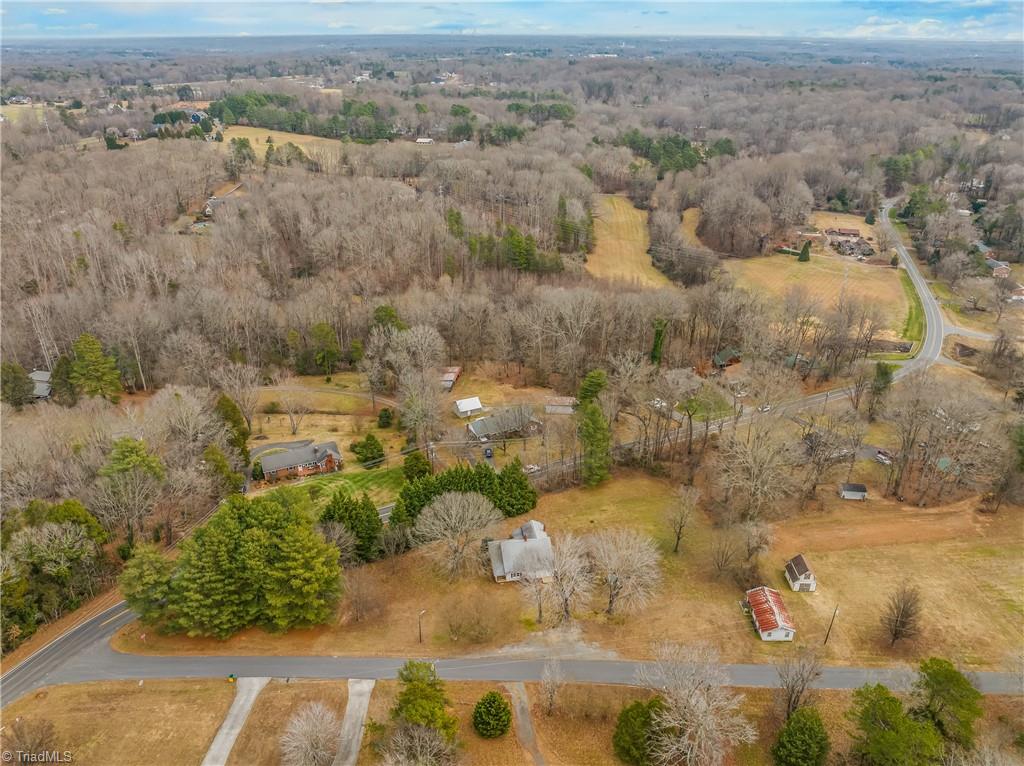 8290 Lake Ridge Drive Clemmons, NC 27012 - Photo 35 of 37