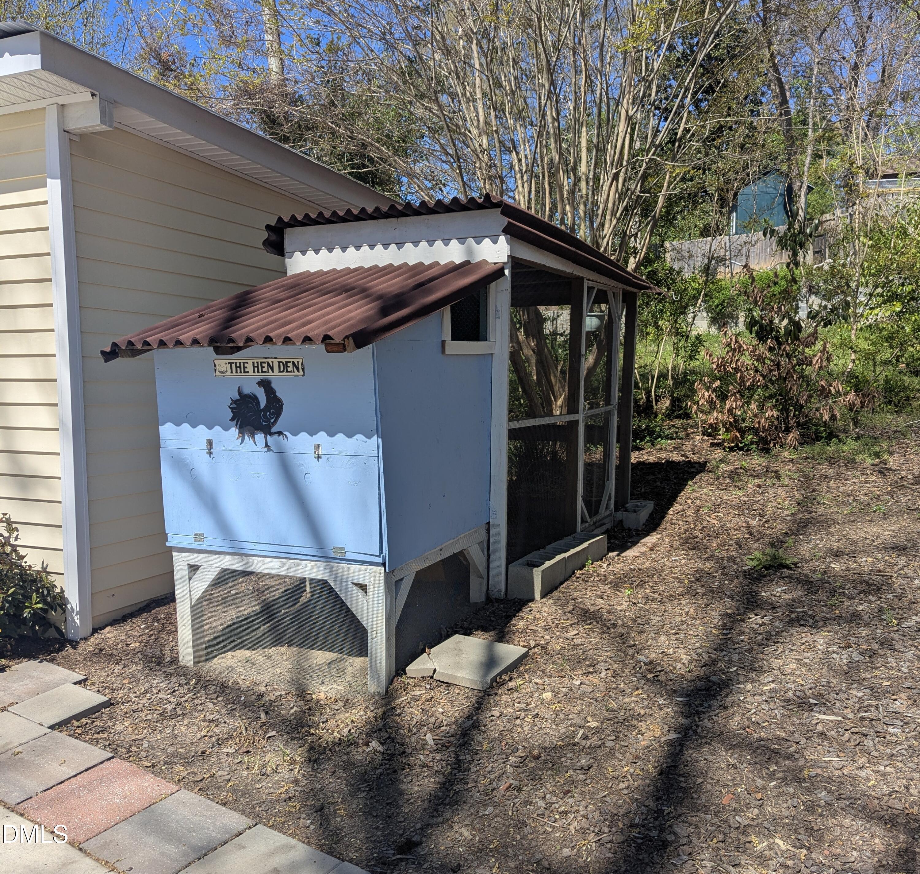217 Moline Street Durham, NC 27707 - Photo 17 of 30 Chicken coop