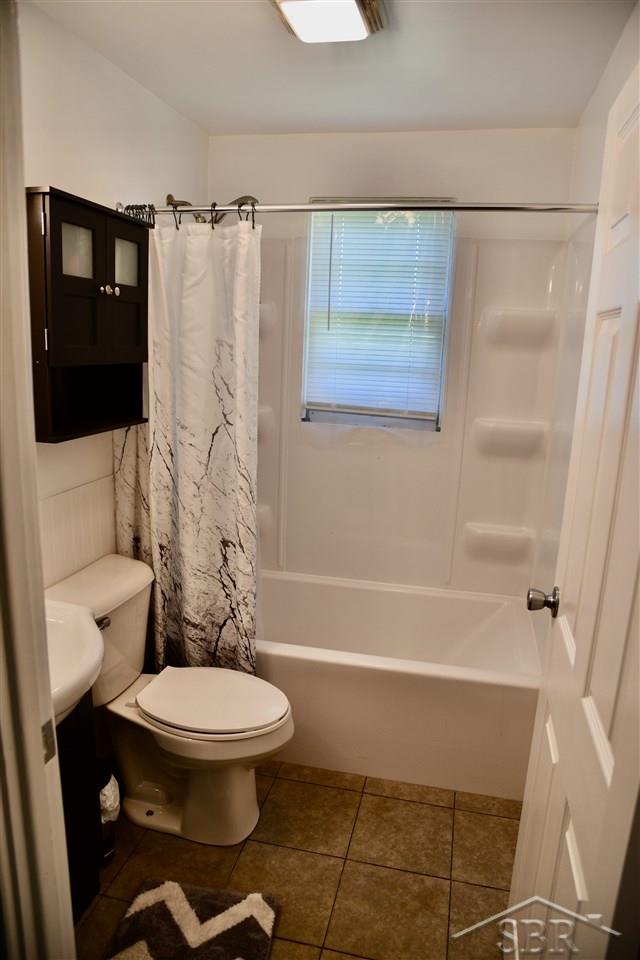 399 West Beaver Road Auburn, MI 48611 - Photo 9 of 22 50014240-8.JPG