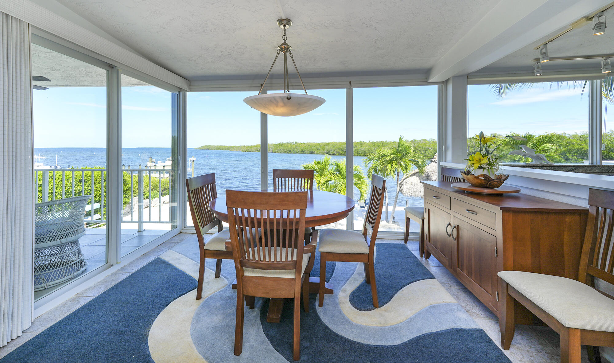 102 Redwing Road Tavernier, FL 33070 - Photo 10 of 71 Dining Area