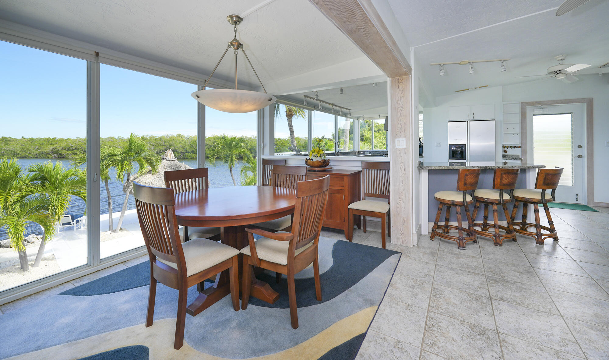102 Redwing Road Tavernier, FL 33070 - Photo 13 of 71 Dining Area