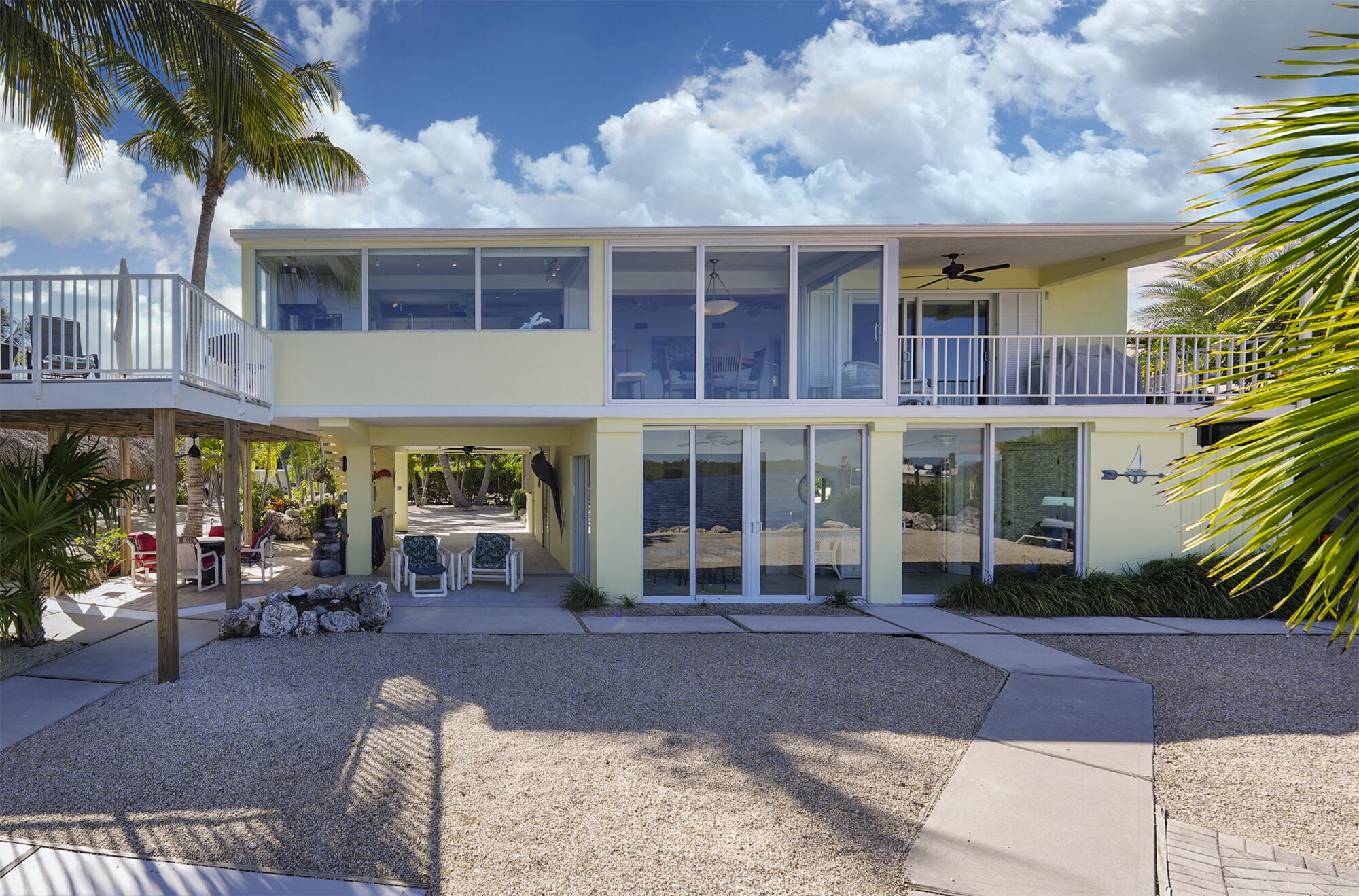 102 Redwing Road Tavernier, FL 33070 - Photo 40 of 71 Abundance of Windows