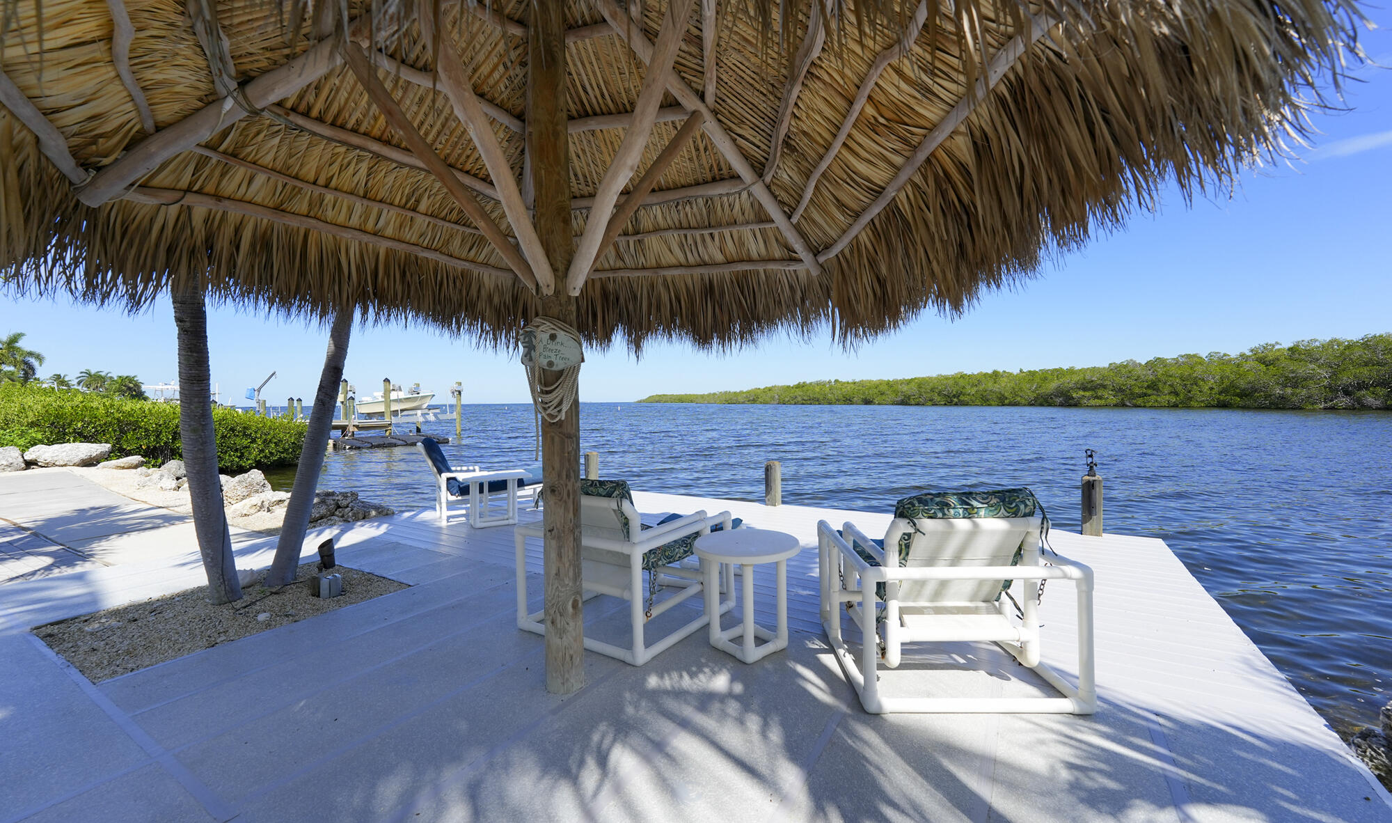 102 Redwing Road Tavernier, FL 33070 - Photo 47 of 71 Seating Area