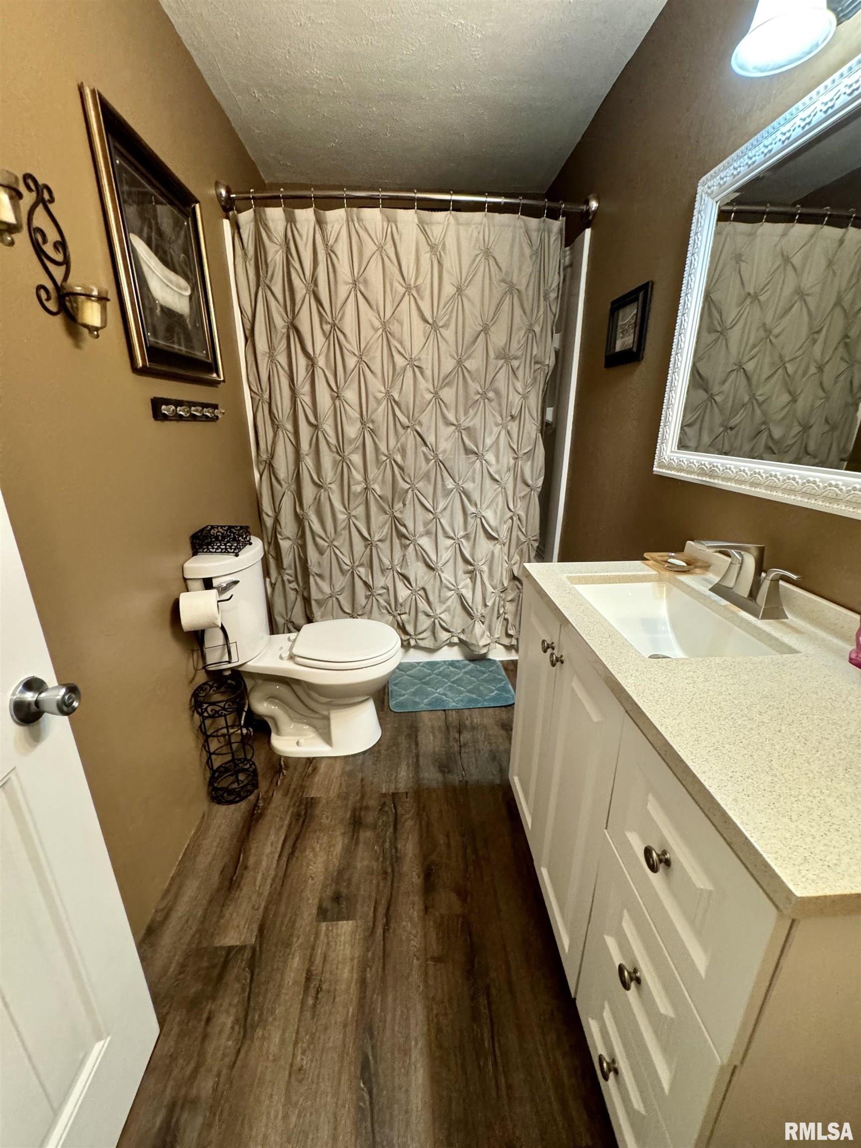 1726 Moonglow Road Centralia, IL 62801 - Photo 16 of 20 Gallery Image 16
