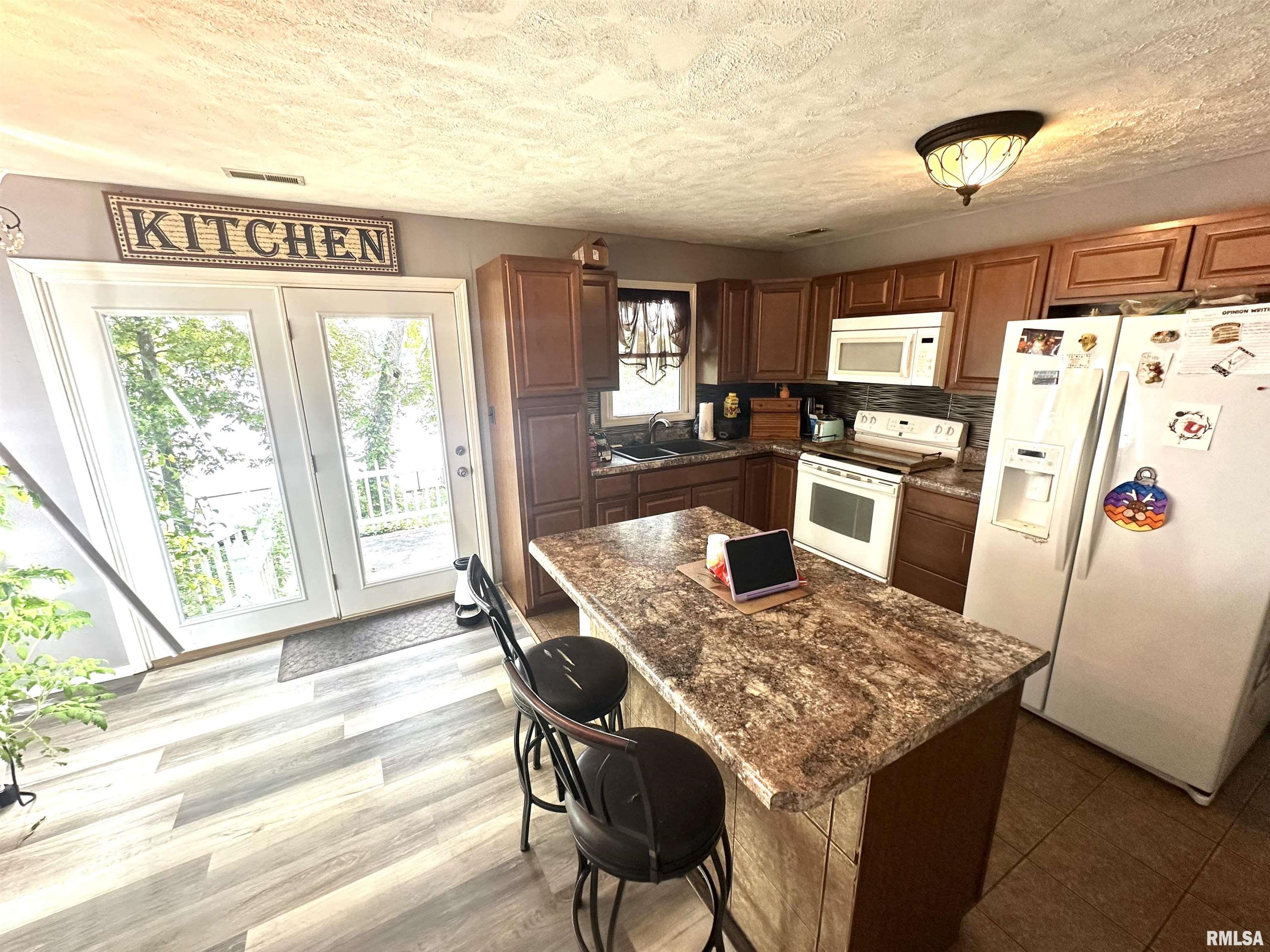 1726 Moonglow Road Centralia, IL 62801 - Photo 10 of 20 Gallery Image 10