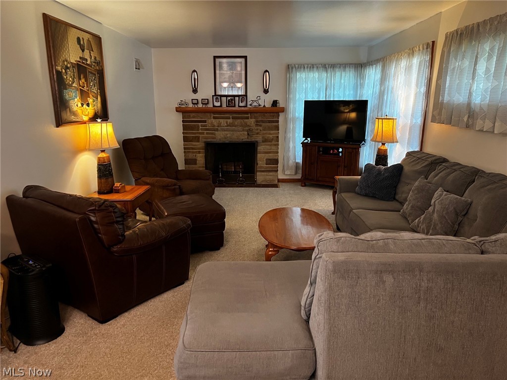 8157 Warren - Sharon Road Masury, OH 44438 - Photo 5 of 26