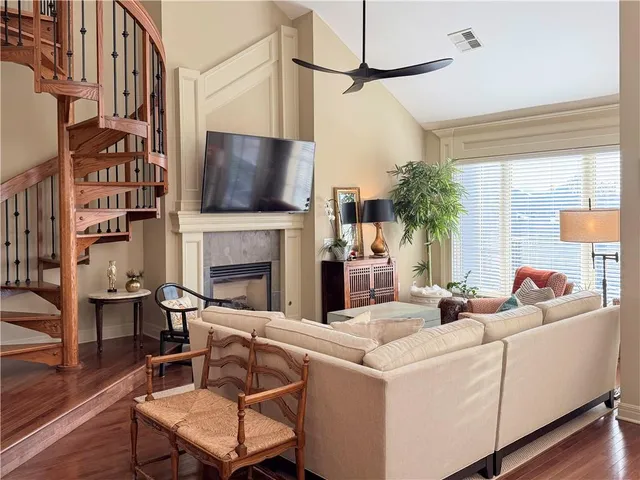 $489,000 | 10531 Mission Road, Unit 312, Leawood, KS 66206