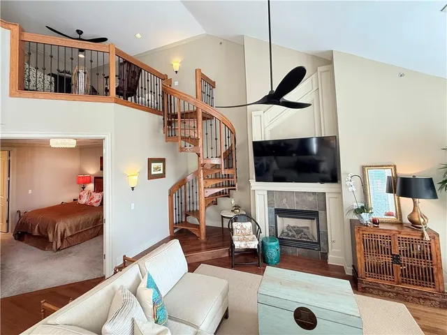 $489,000 | 10531 Mission Road, Unit 312, Leawood, KS 66206