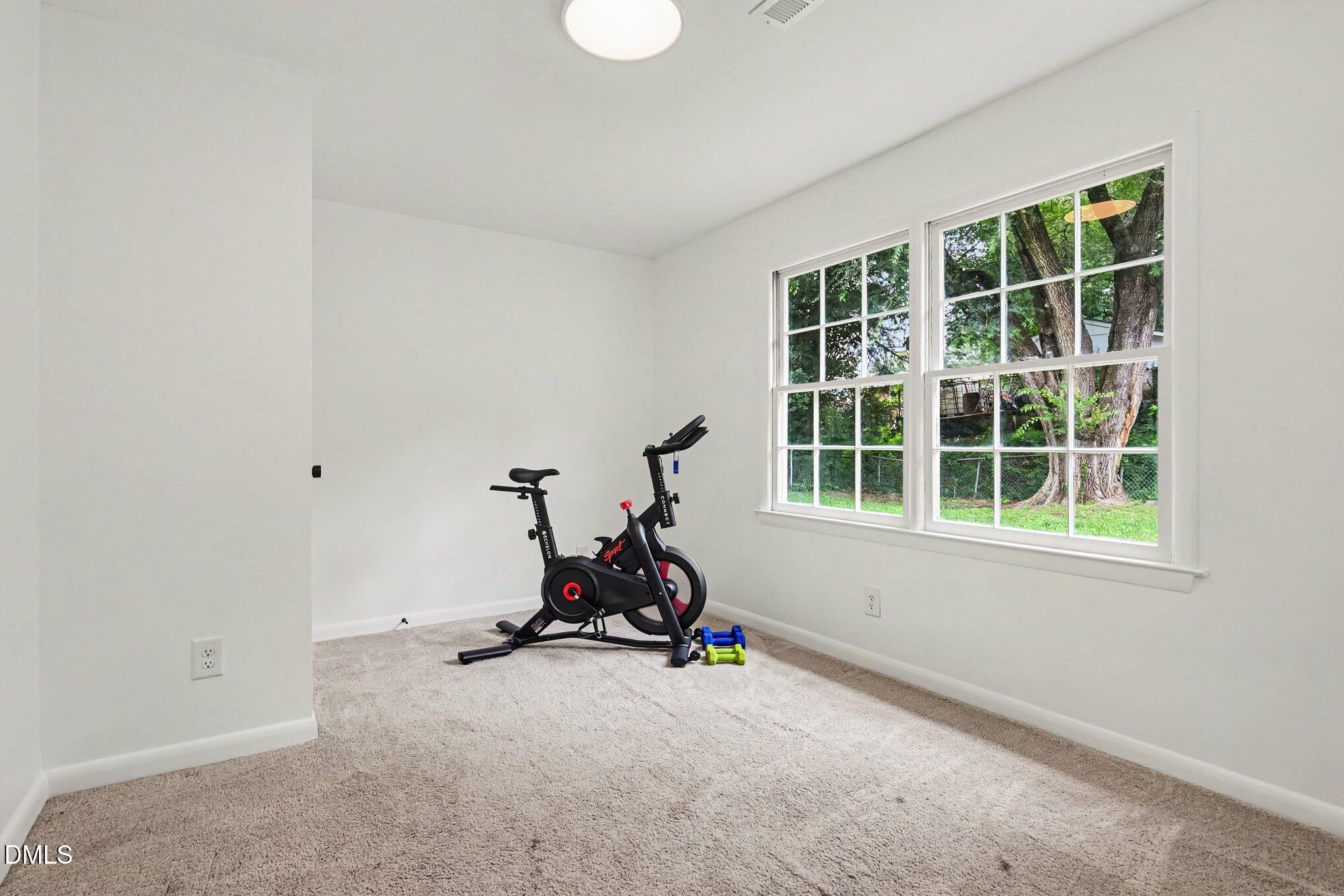 713 Newcombe Road Raleigh, NC 27610 - Photo 14 of 26 012_file_1988