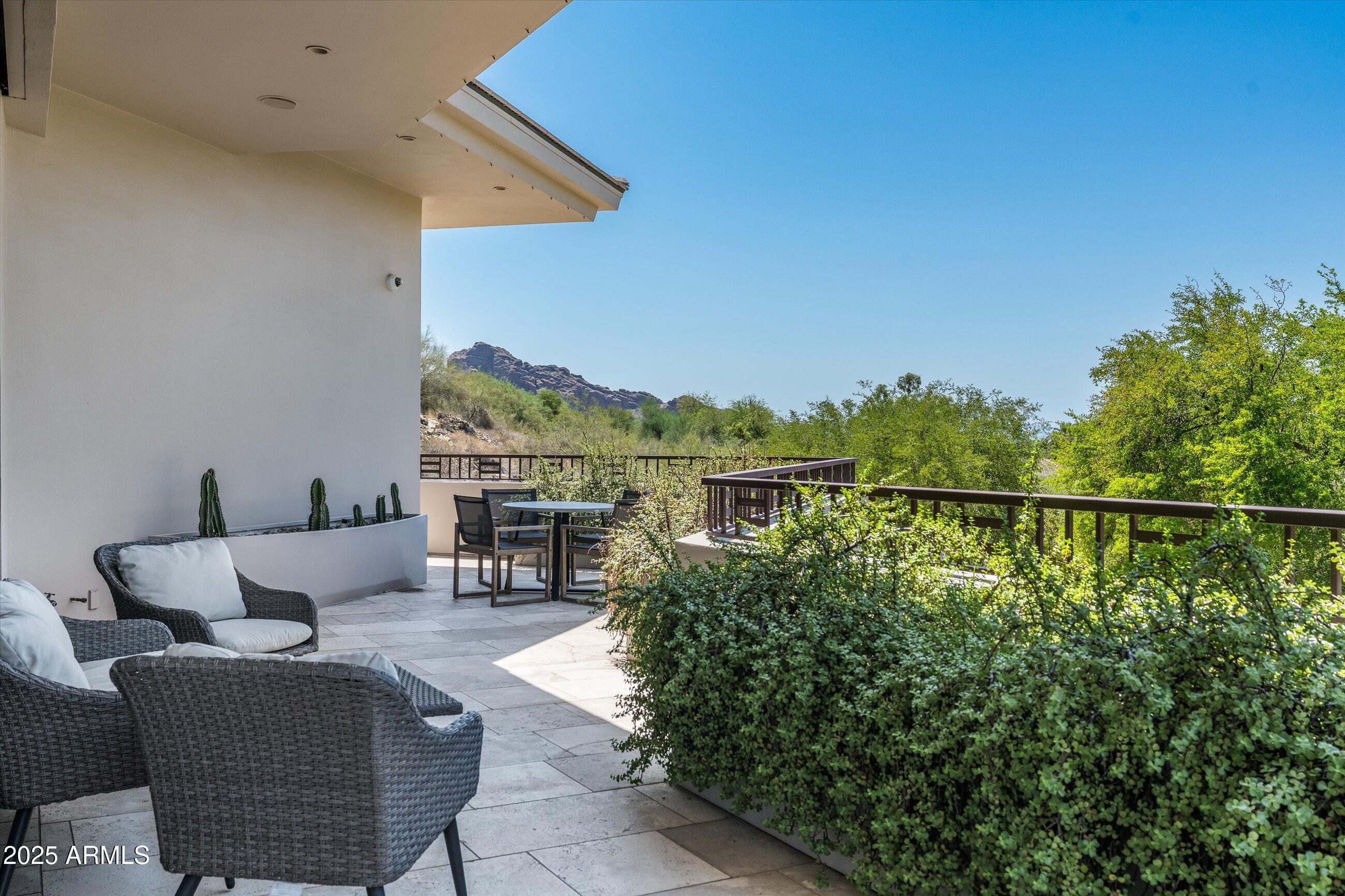 7451 North Las Brisas Lane Paradise Valley, AZ 85253 - Photo 39 of 65 65-7451 N. Las Brisas Lane (65 of 91)