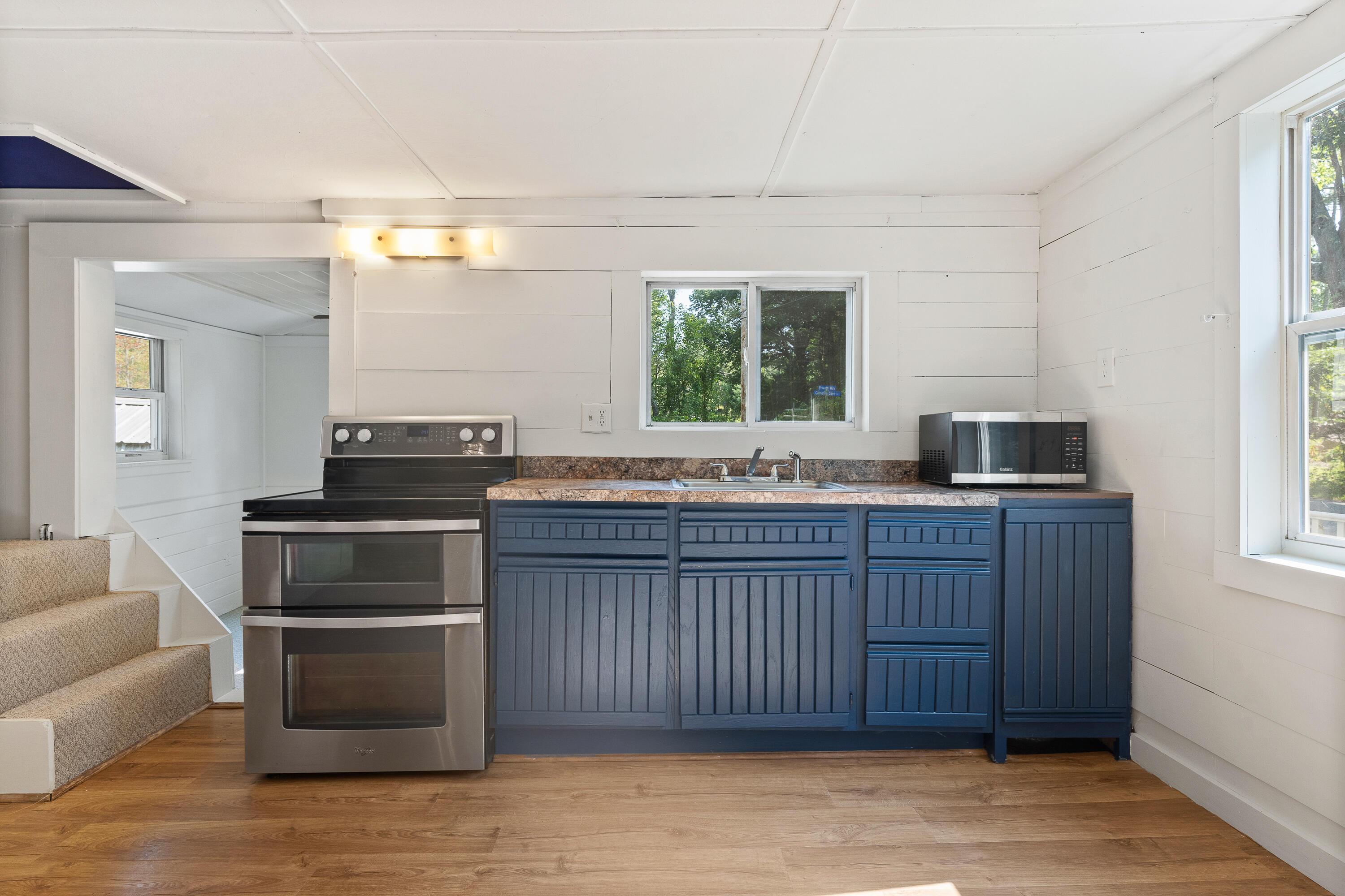 117 Lessner Road Damariscotta, ME 04543 - Photo 16 of 36 Kitchen