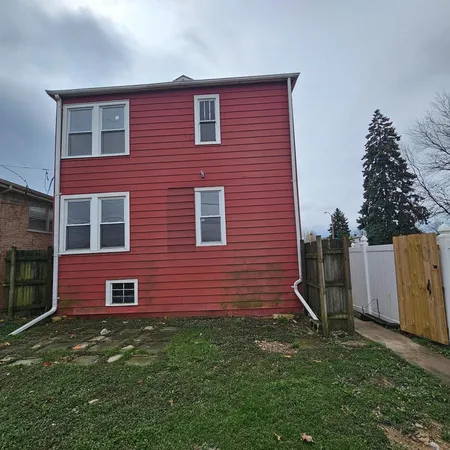 $265,000 | 2626 96th Place, Evergreen Park, IL 60805