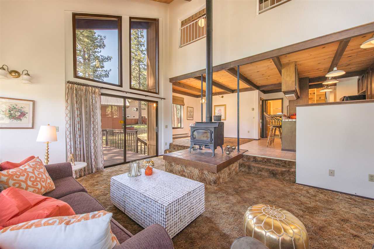 10163 Shore Pine Road Truckee, CA 96161 - Photo 9 of 21 Gallery Image 9