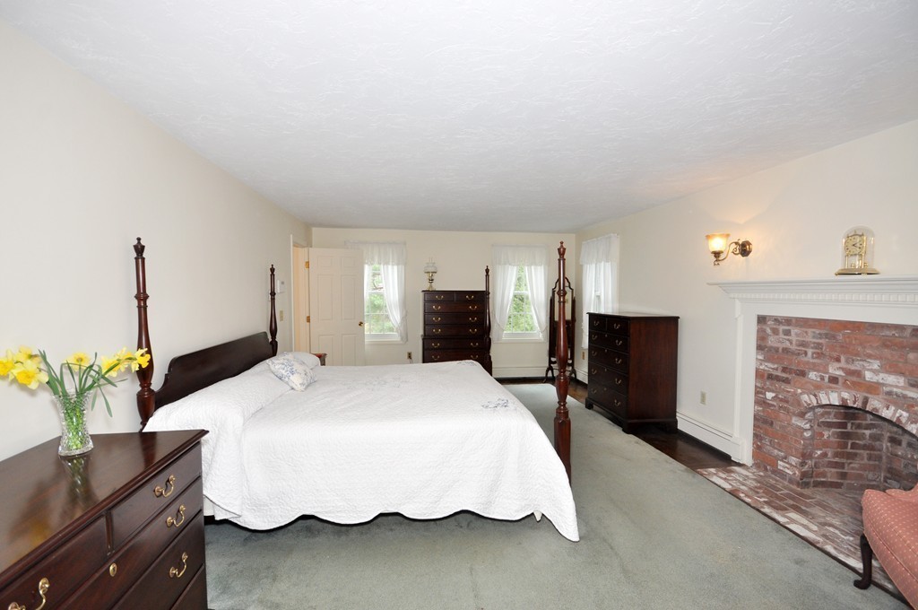 108 Pantry Road Sudbury, MA 01776 - Photo 17 of 30 Gallery Image 17