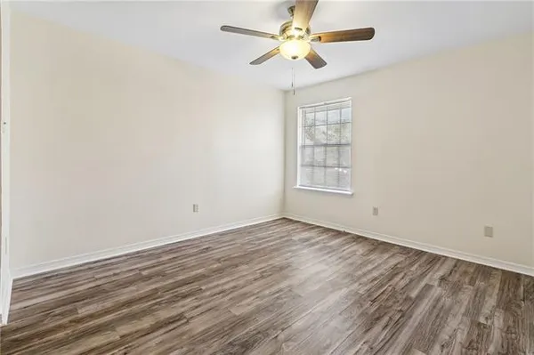 $175,900 | 4137 Loire Drive, Unit A, Kenner, LA 70065