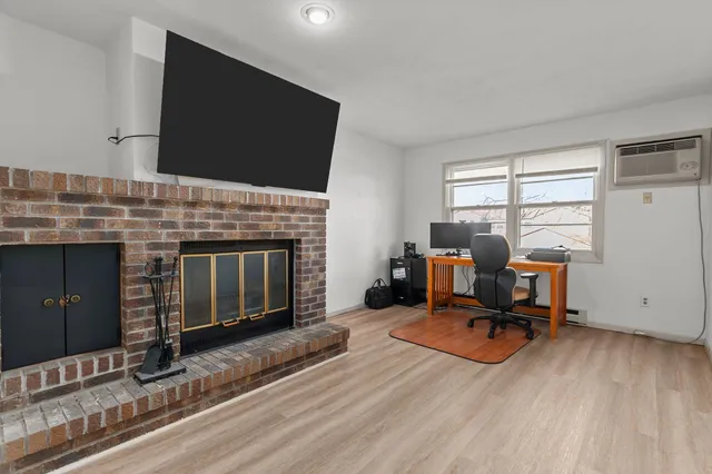 $175,000 | 1110 Daniel Court, Unit 49, Neenah, WI 54956