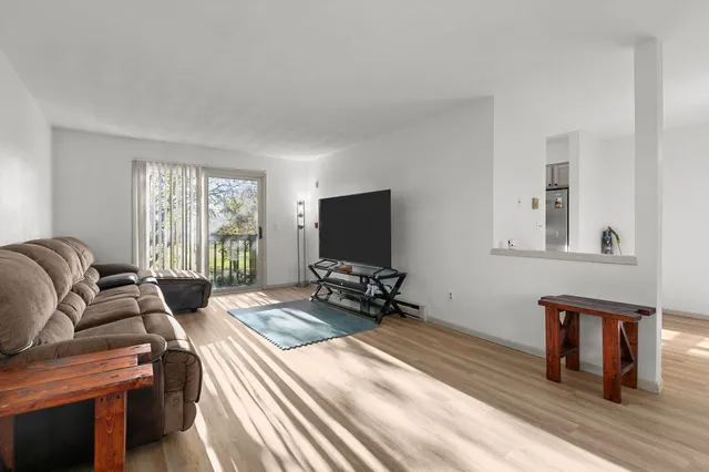 $175,000 | 1110 Daniel Court, Unit 49, Neenah, WI 54956