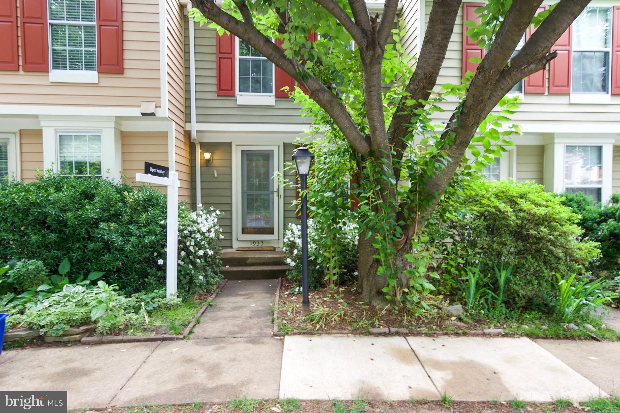 1933 Belmont Ridge Court Reston, VA 20191 - Photo 31 of 32