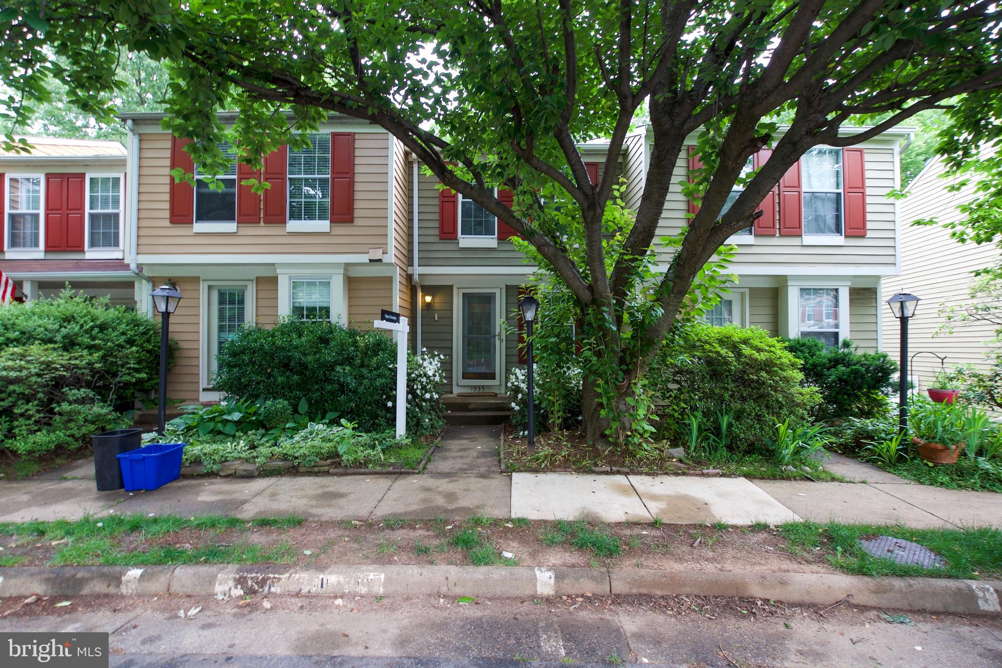 1933 Belmont Ridge Court Reston, VA 20191 - Photo 32 of 32