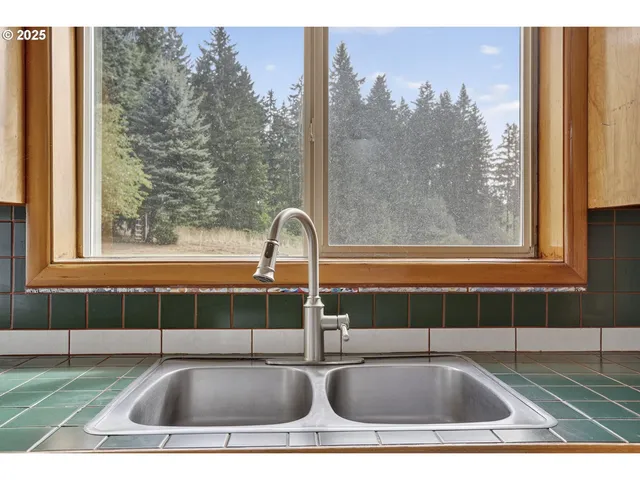 $600,000 | 31444 New Kirk Road, Scappoose, OR 97056