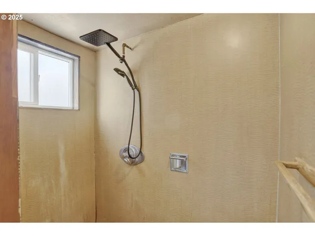 $600,000 | 31444 New Kirk Road, Scappoose, OR 97056