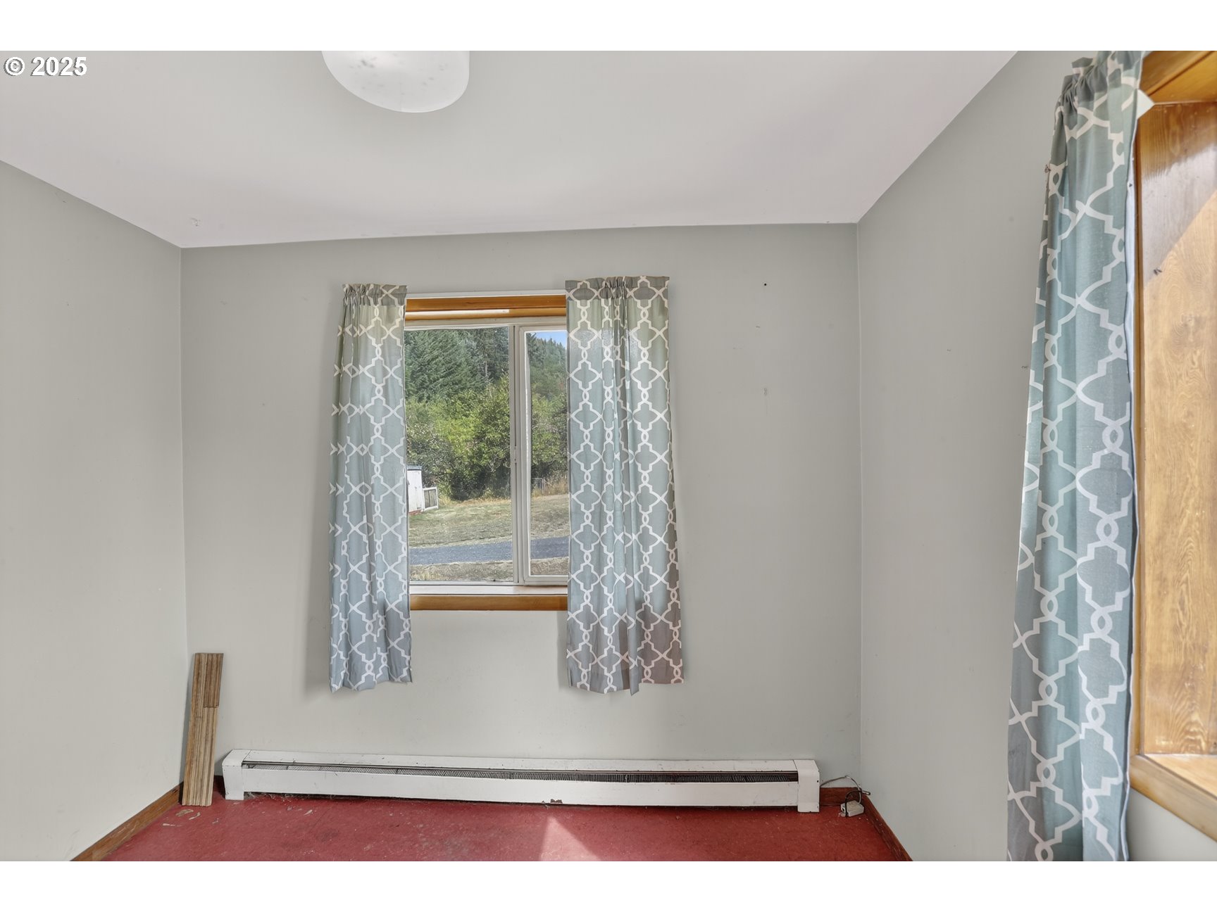 31444 New Kirk Road Scappoose, OR 97056 - Photo 25 of 43 a view interior of the house