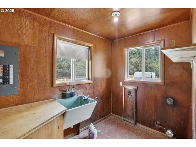 $600,000 | 31444 New Kirk Road, Scappoose, OR 97056