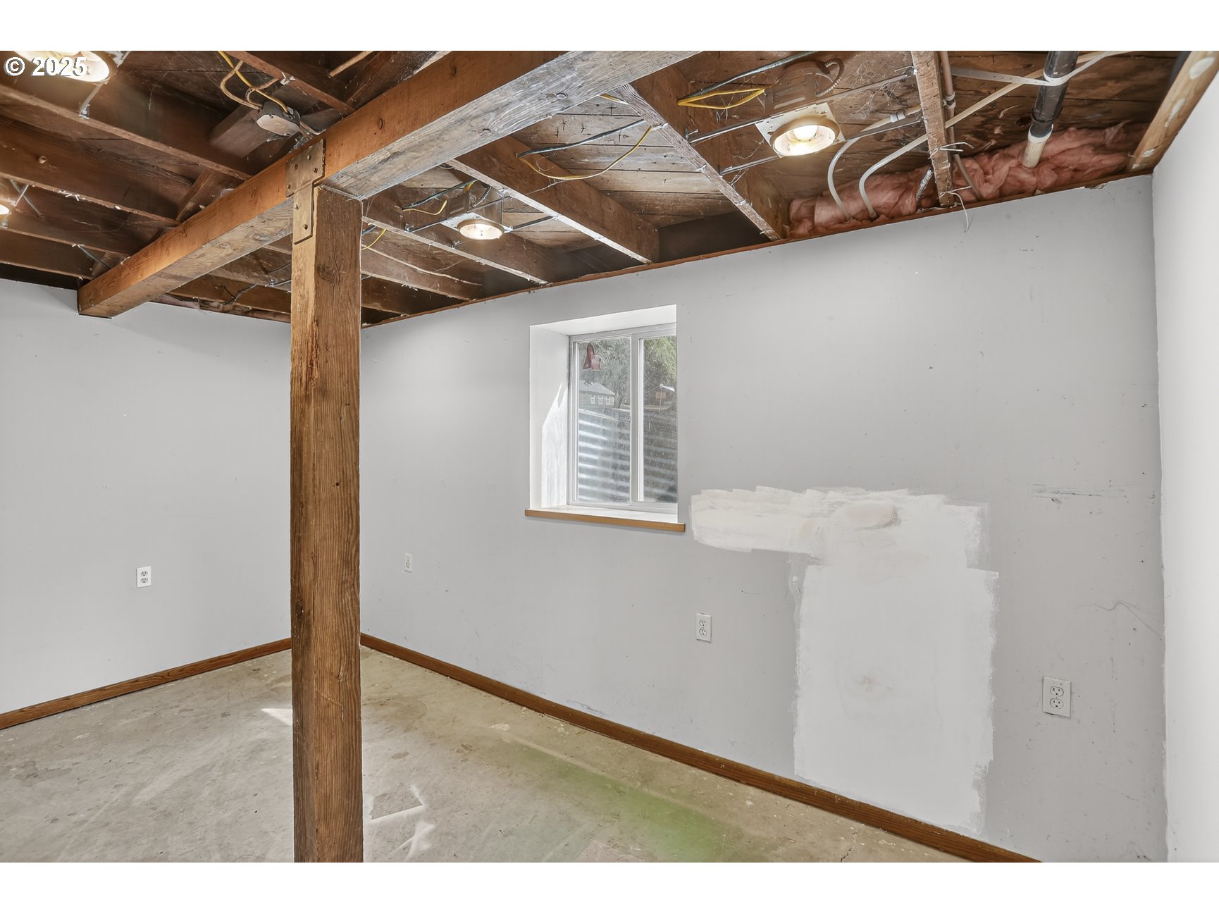 31444 New Kirk Road Scappoose, OR 97056 - Photo 30 of 43 a view of an empty room