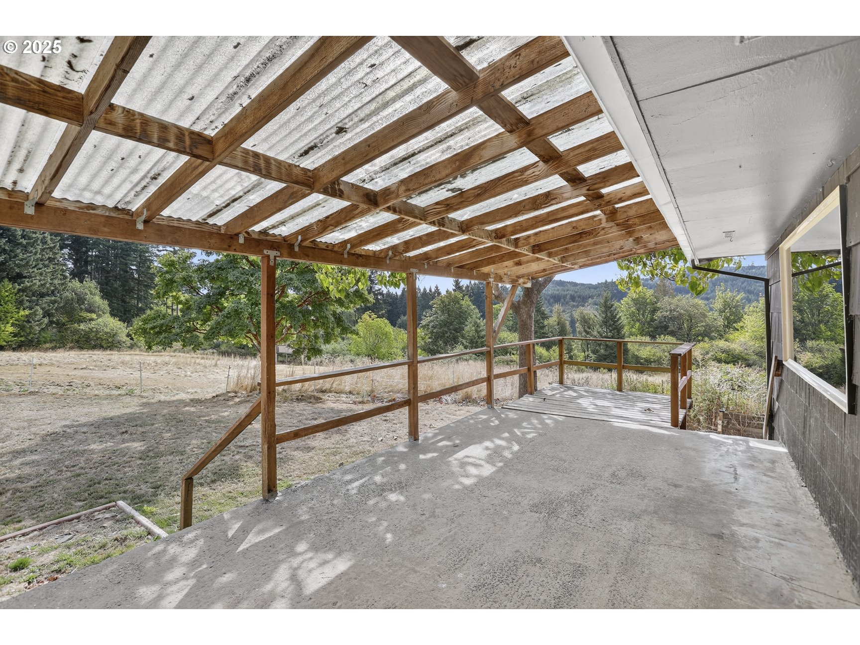 31444 New Kirk Road Scappoose, OR 97056 - Photo 37 of 43 a view of a backyard