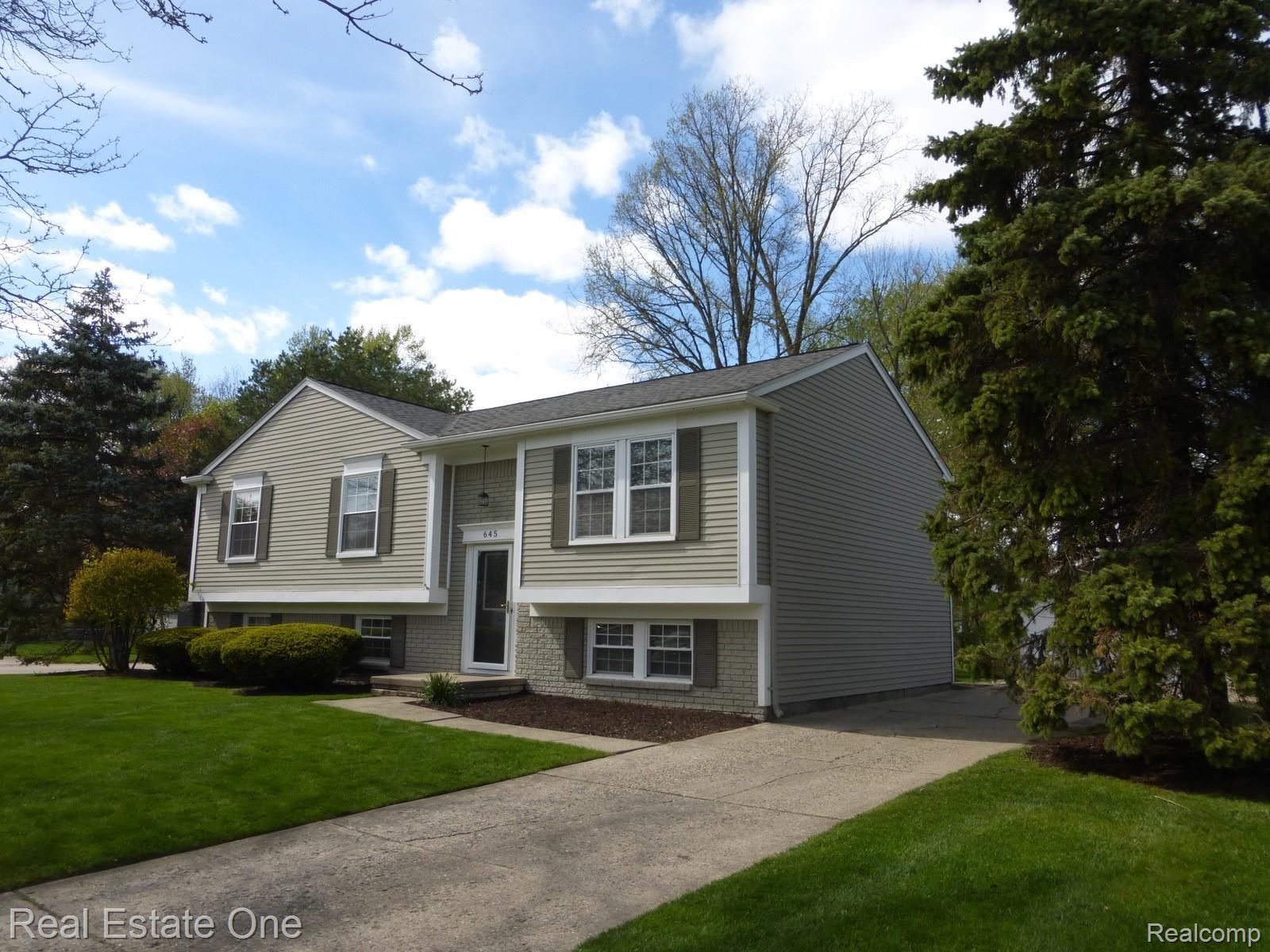 645 Hidden Ridge Drive Troy, MI 48083 - Photo 42 of 43 645 Hidden Ridge