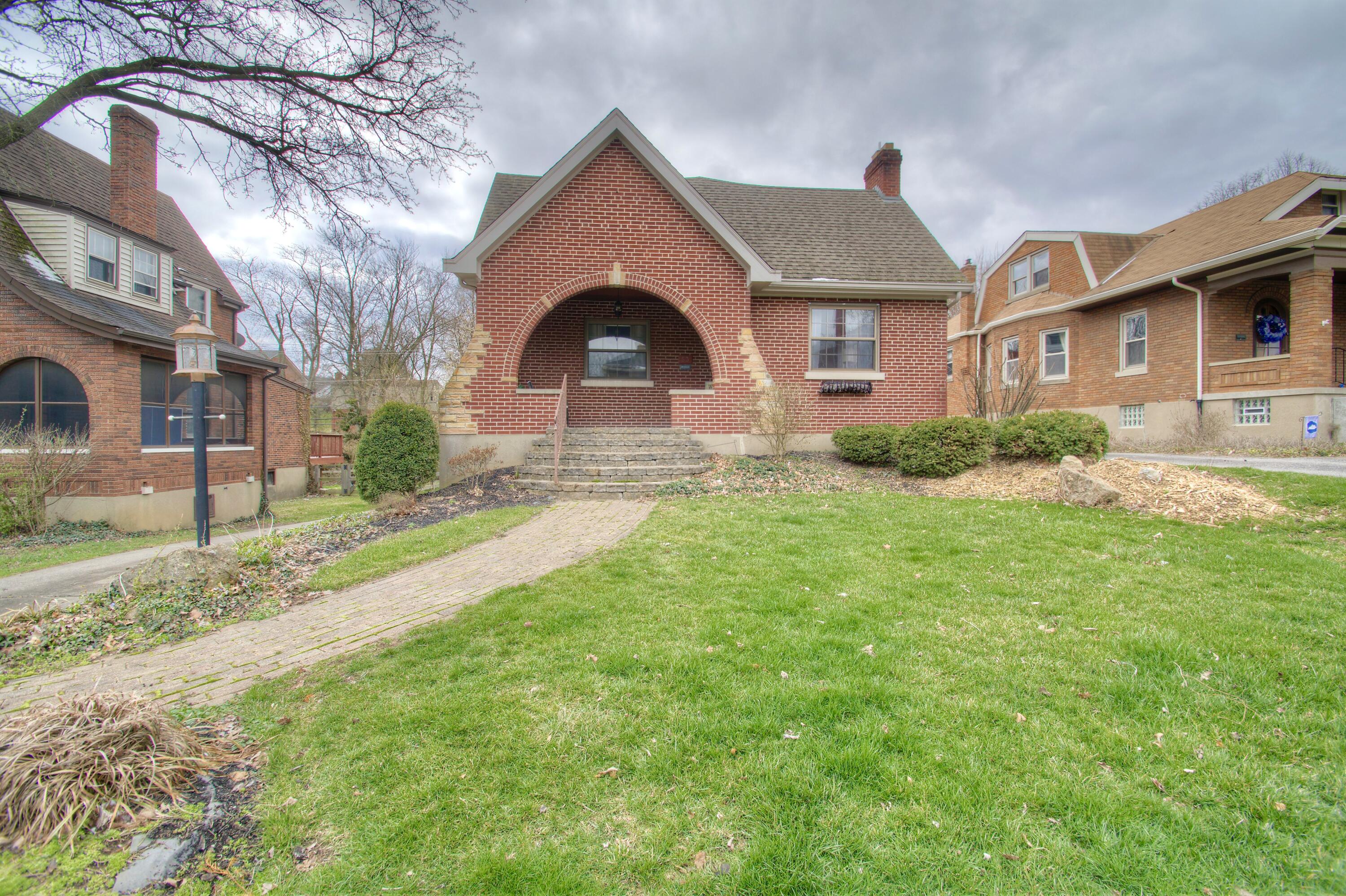 53 Pleasant Ridge Avenue Fort Mitchell, KY 41017 - Photo 1 of 34 Gallery Image 1