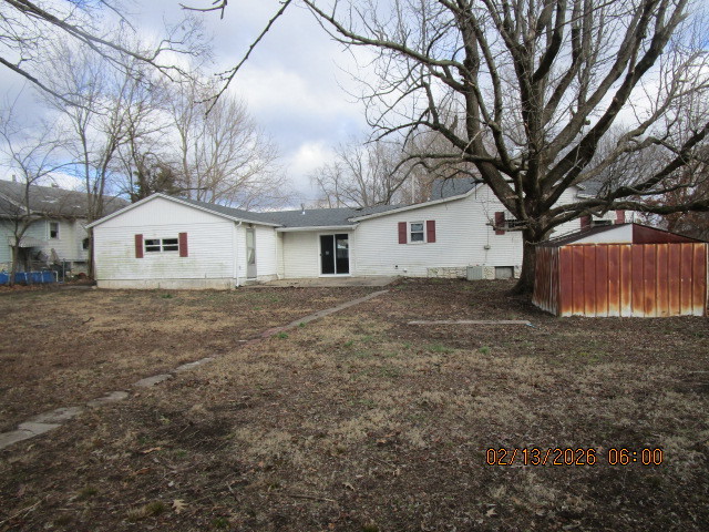 1405 Pearl Street Eldorado, IL 62930 - Photo 3 of 7