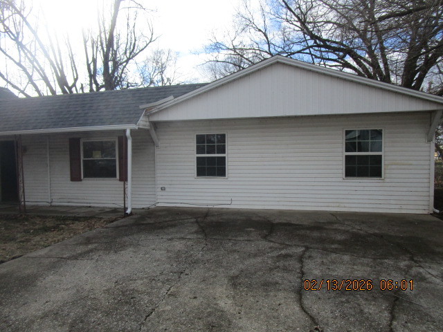 1405 Pearl Street Eldorado, IL 62930 - Photo 4 of 7
