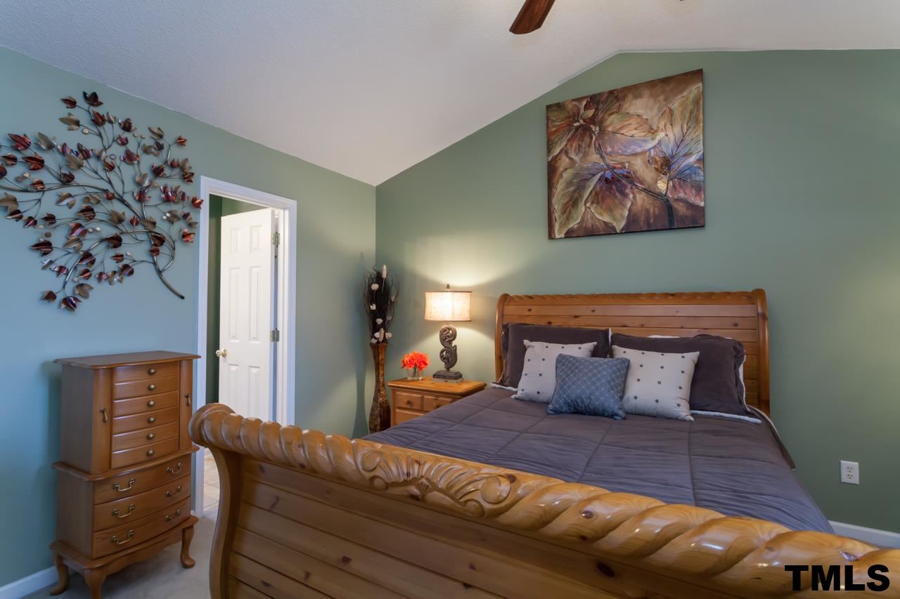 6425 Silver Spring Court Willow Spring, NC 27592 - Photo 7 of 25 Gallery Image 7