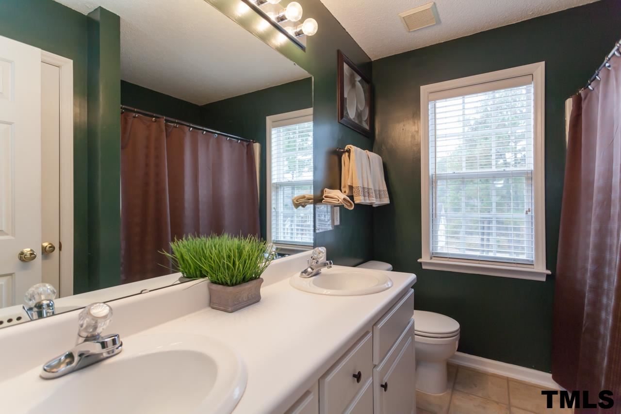 6425 Silver Spring Court Willow Spring, NC 27592 - Photo 9 of 25 Gallery Image 9