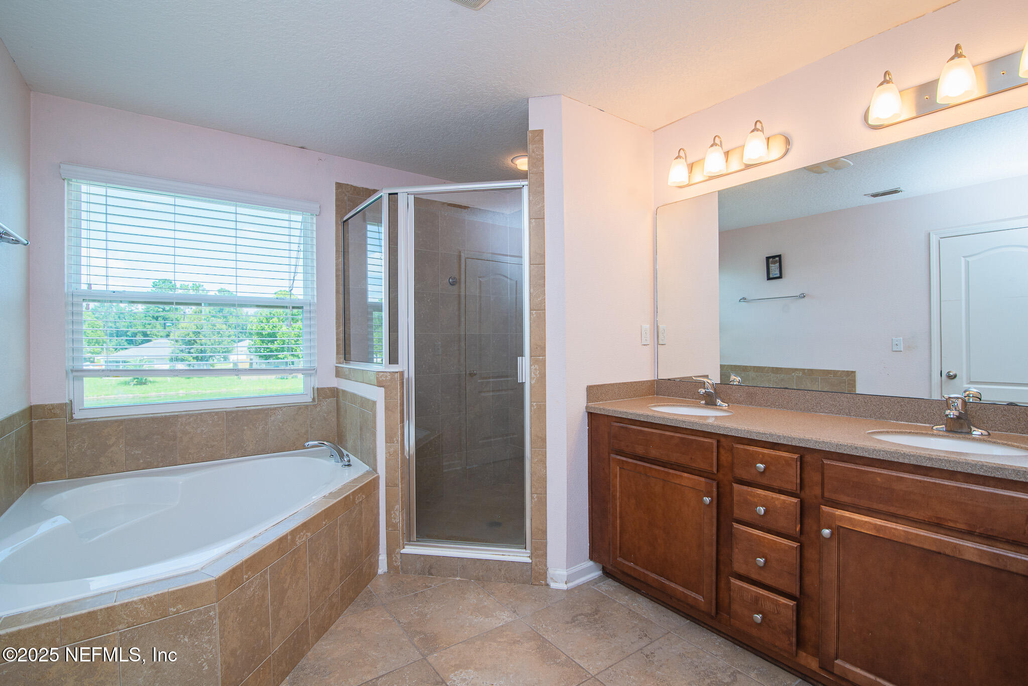 9451 Wordsmith Way Jacksonville, FL 32222 - Photo 14 of 19 DSC_6136