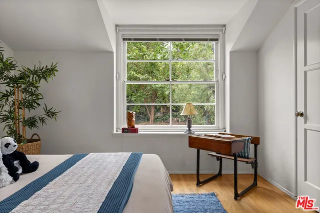 $1,249,000 | 12700 Kling Street, Studio City, CA 91604