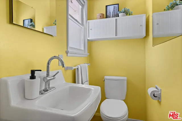 $1,249,000 | 12700 Kling Street, Studio City, CA 91604