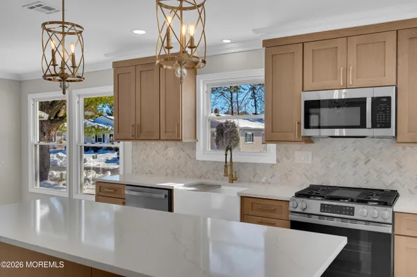 $399,000 | 2 San Carlos Court, Toms River, NJ 08757
