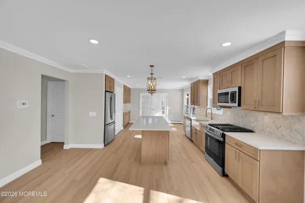 $399,000 | 2 San Carlos Court, Toms River, NJ 08757