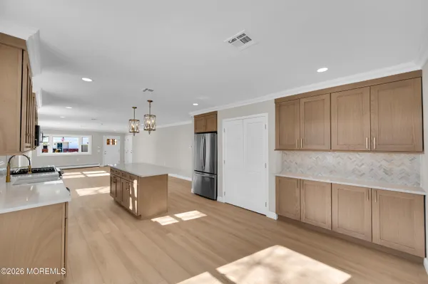 $399,000 | 2 San Carlos Court, Toms River, NJ 08757