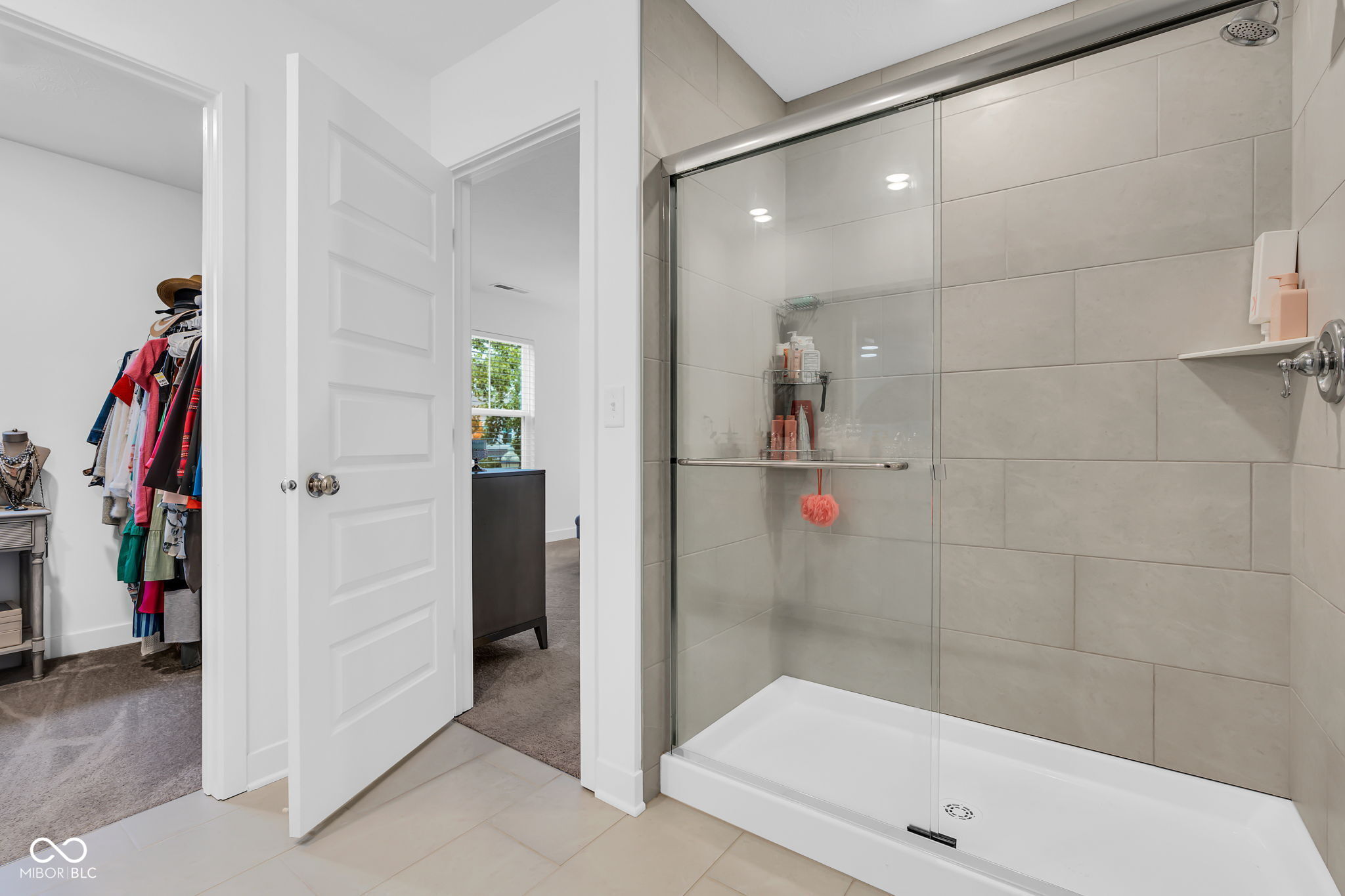 7215 Governors Row Avon, IN 46123 - Photo 20 of 45