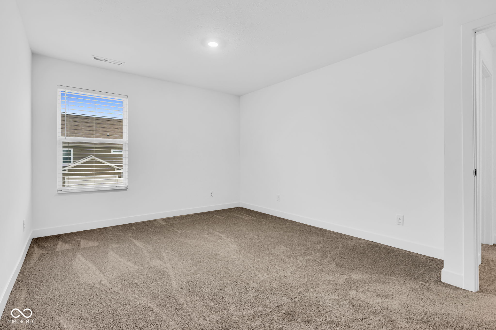 7215 Governors Row Avon, IN 46123 - Photo 23 of 45