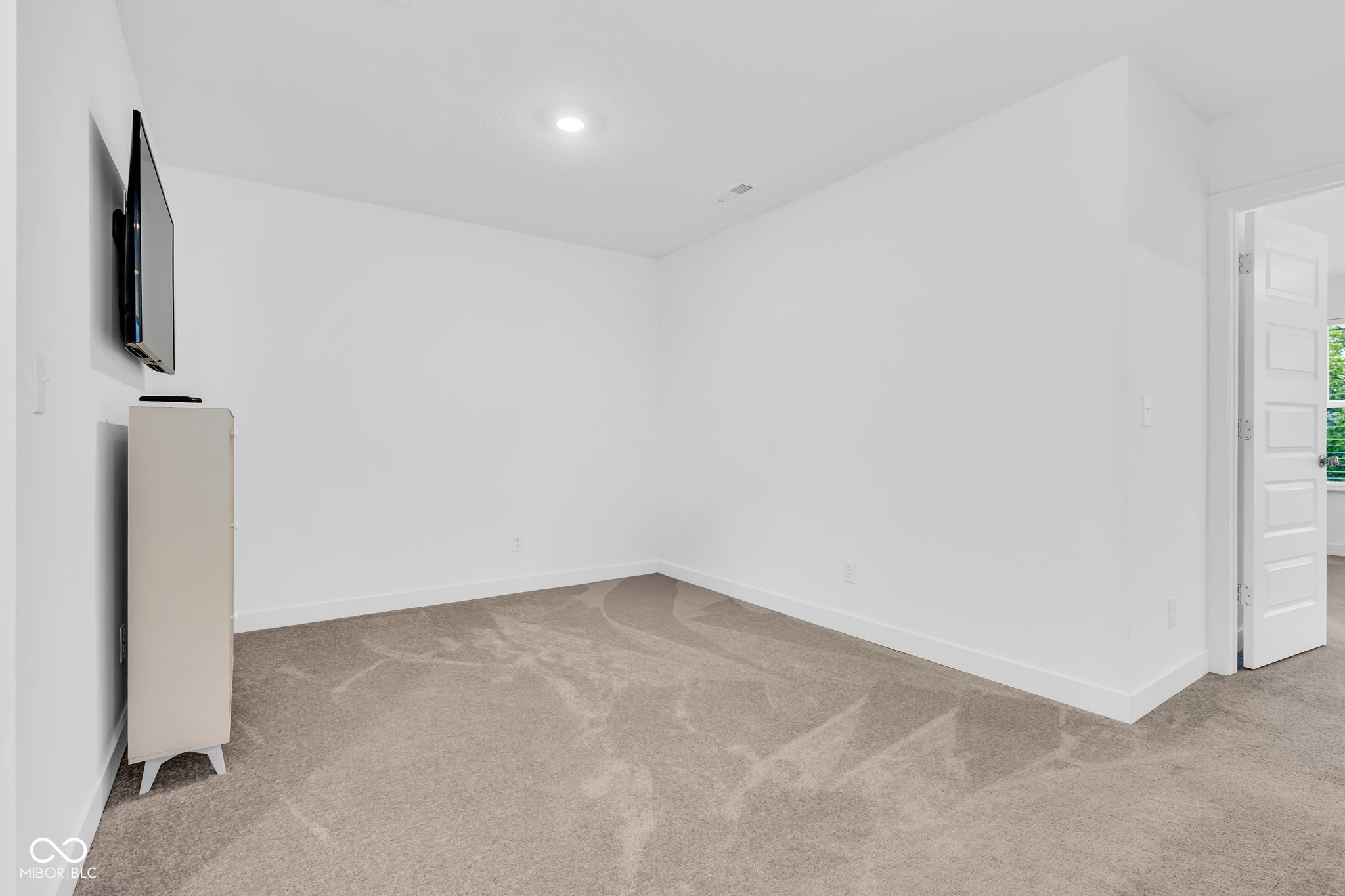 7215 Governors Row Avon, IN 46123 - Photo 25 of 45