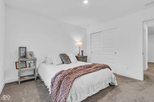 $310,000 | 7215 Governors Row, Avon, IN 46123