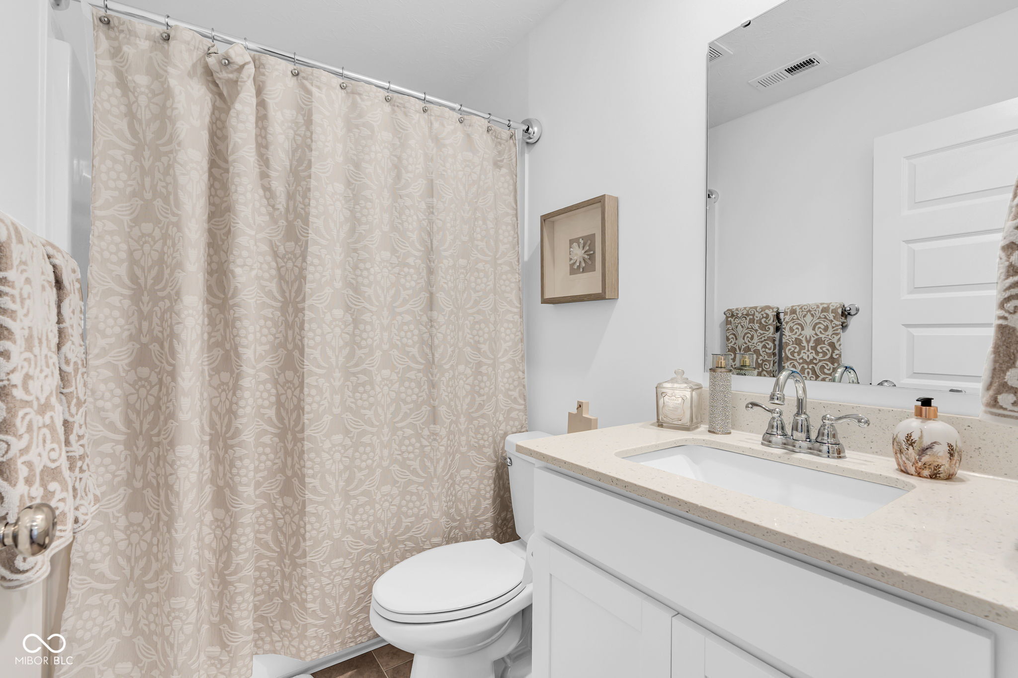 7215 Governors Row Avon, IN 46123 - Photo 30 of 45